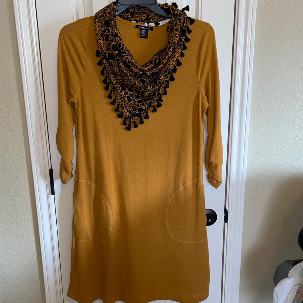 Robert Louis Mustard Apparel